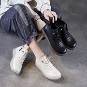 2025秋季新款真皮软底软面平底短靴女舒适单靴牛筋底休闲马丁靴子